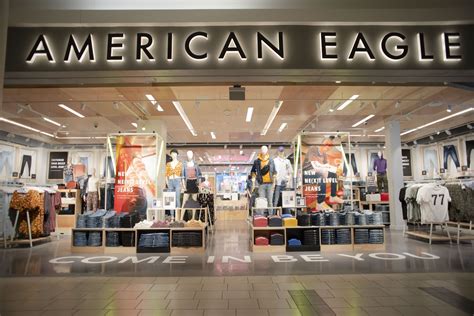 american eagle clothing store.